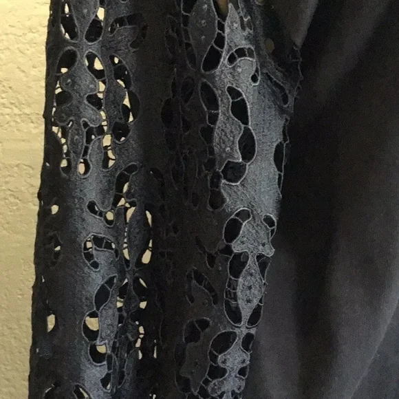 𝅺SEE BY CHLOE lace sleeves top . NWT. XS